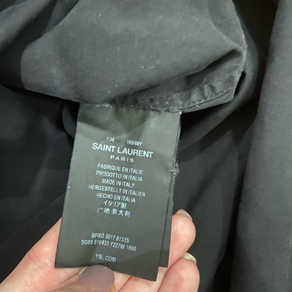 Saint Luraunt size 4 Classic fit Designer Button Down luxury office - Picture 9 of 10